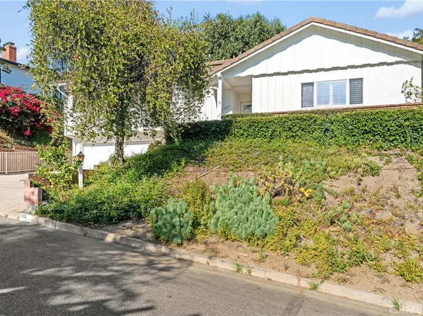 1212 Alta Paseo, Burbank, CA 91501