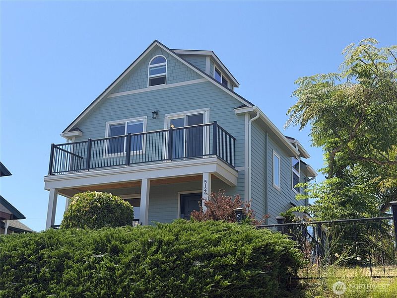 3rd image of 5124 N Bennett Street