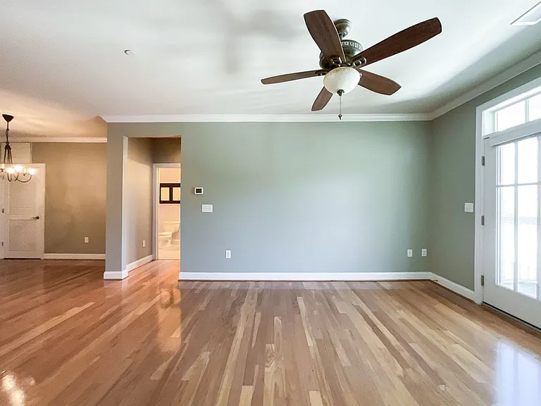 518 Clarice Ave #308 — Photo 25