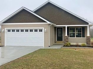 111 Panther Valley Rd, Crossville, TN 38555