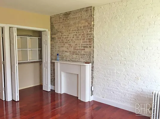 Rented by Brooklyn Heights Real Estate Inc | media 15
