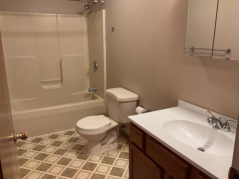 292 Summit St — Photo 11