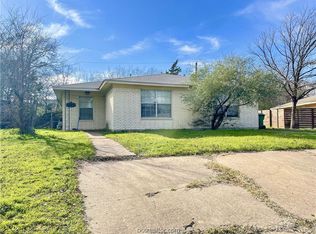 3924 Olive St, Bryan, TX 77801