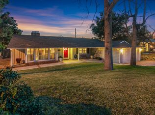 3890 Canfield Rd, Pasadena, CA 91107