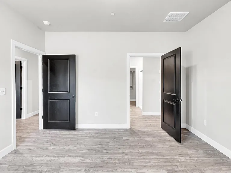 617 E Pams Dr #F — Photo 14