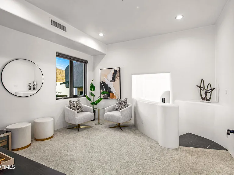 10029 E Calle De Las Brisas — Photo 35