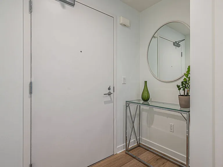 1688 Pine St #1002 — Photo 9