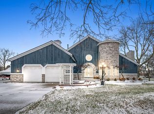 1186 Arbroak Way, Lake Orion, MI