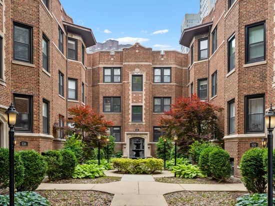 524 W Cornelia Ave APT 3N, Chicago, IL 60657