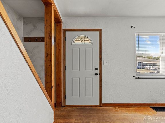 5th image of 2433 Orange Ave