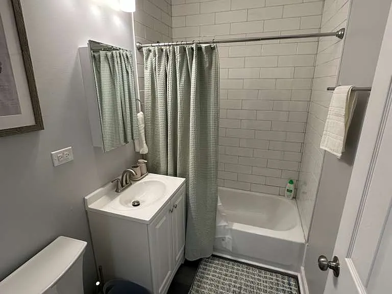 2632 Kenilworth Ave — Photo 6