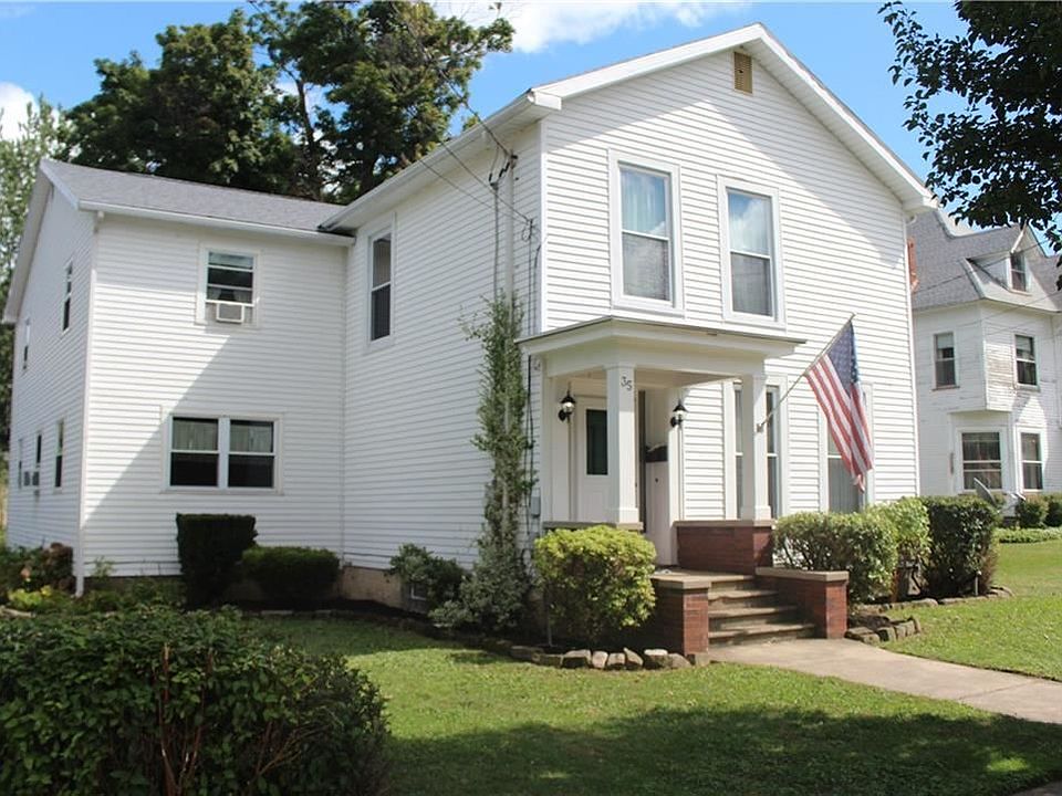 1st image of 35 Union St