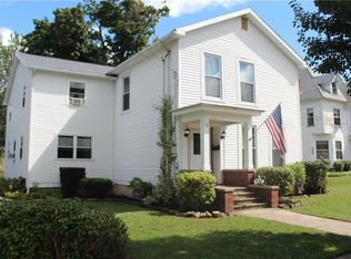 35 Union St, Westfield, NY 14787