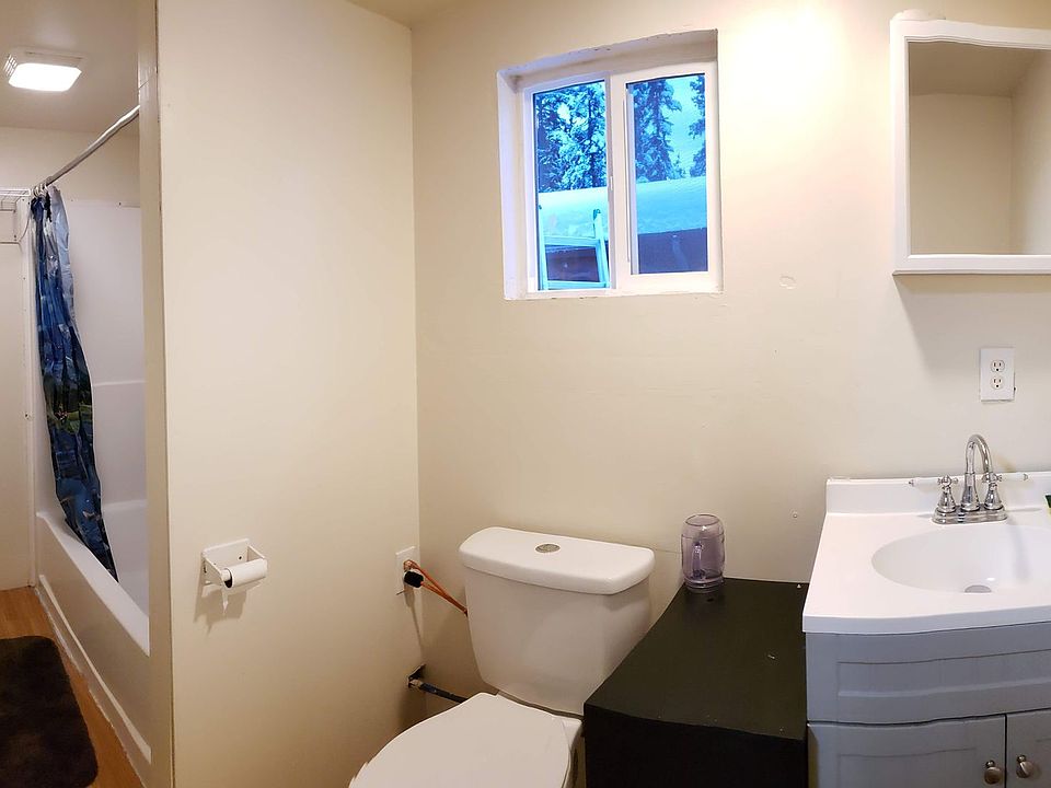 2nd image of 3420 & 3422 Davis Rd #3420-C