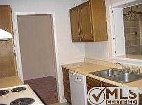 4th image of 1412 Brookhaven Dr