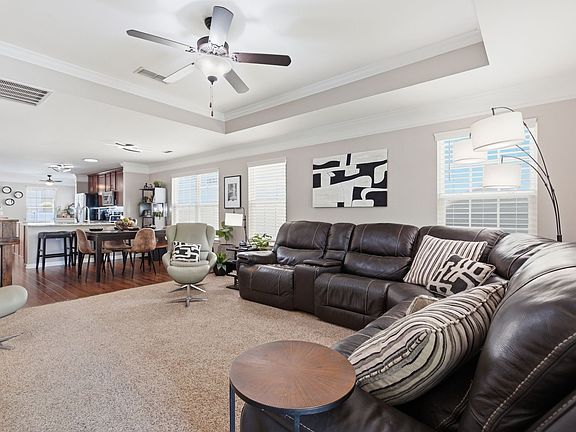 5th image of 3005 Bienville Dr