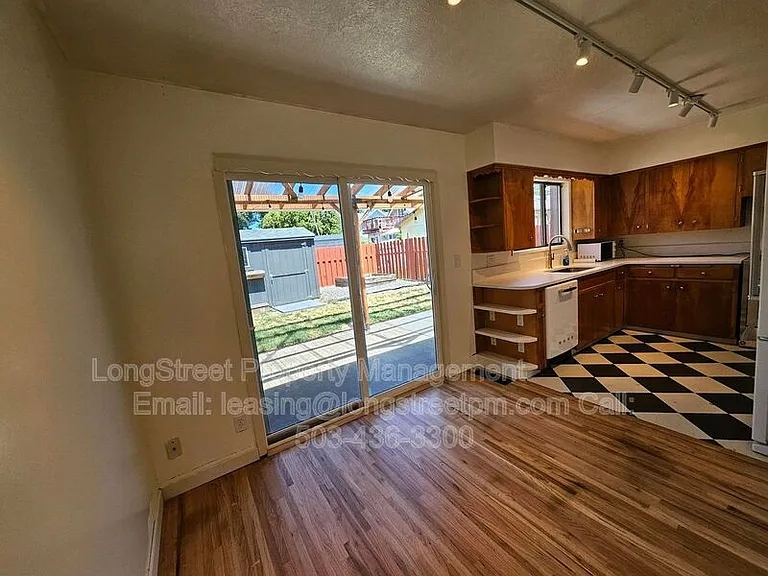 6515 SE Steele St — Photo 10