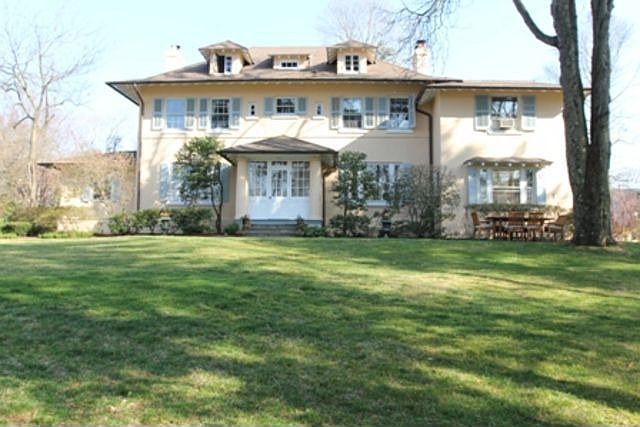 1st image of 18 Greenacres Ave