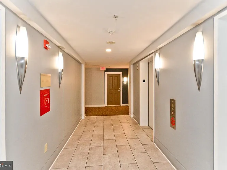 555 Massachusetts Ave NW #313 — Photo 9