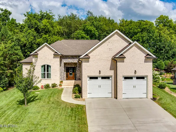 218 Chatuga Way, Loudon, TN 37774