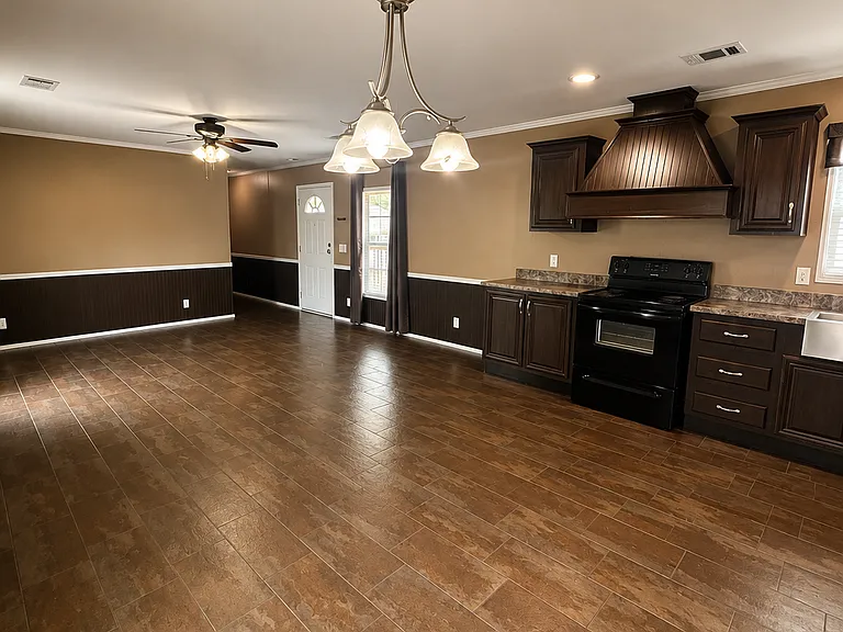119 Longbeard Ln — Photo 6