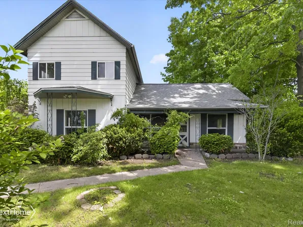783 E Huron River Dr, Van Buren Township, MI 48111