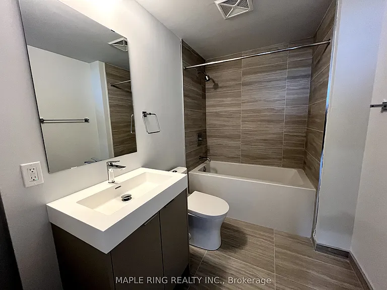 2920 Highway 7 Rd #4010 — Photo 12