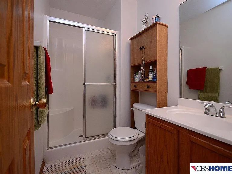 7916 Curtis Ave — Photo 15