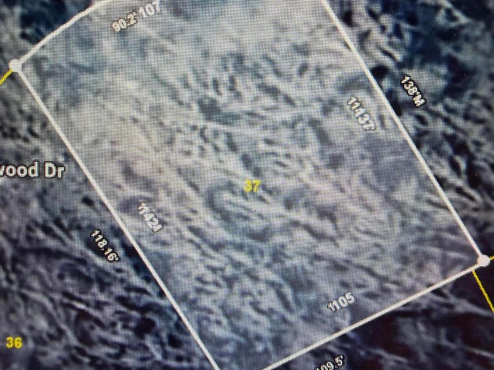 1st image of 37 Leatherwood Rd