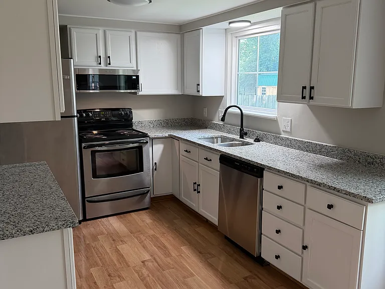 1293 Deblin Dr — Photo 18