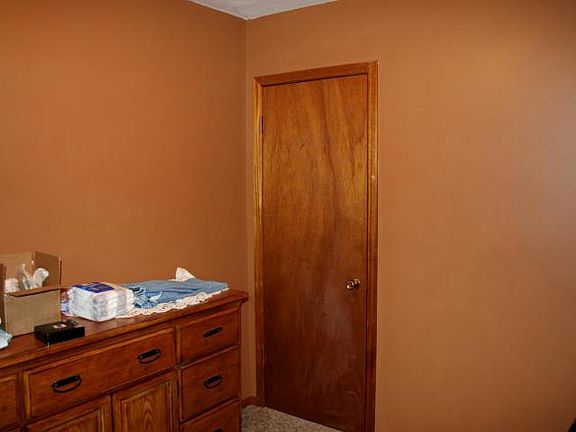 Bedroom #2 (main floor)
