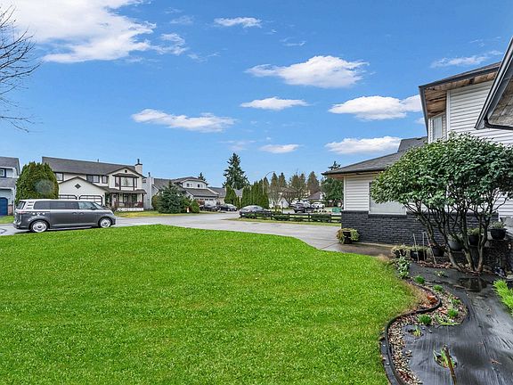 5th image of 12329 Bonson Rd