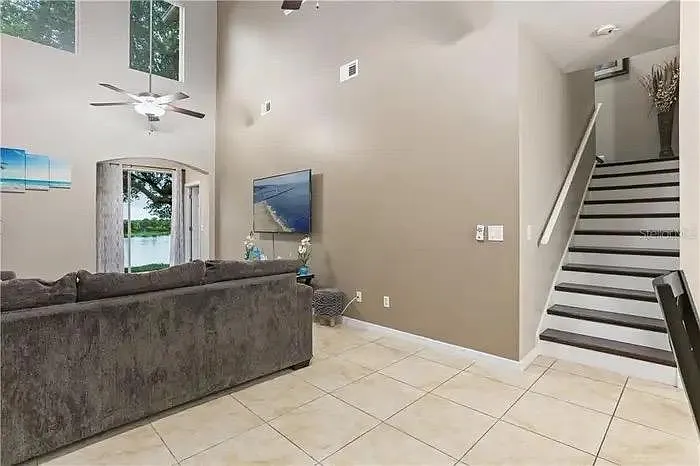 6116 Chapledale Dr — Photo 3