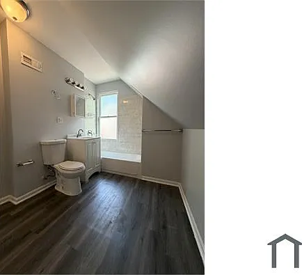 10043 S Oglesby Ave — Photo 13