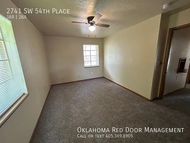 2741 SW 54th Pl — Photo 6