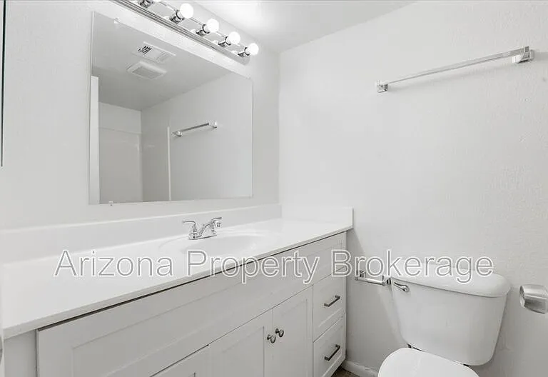 4608 W Maryland Ave #138 — Photo 11