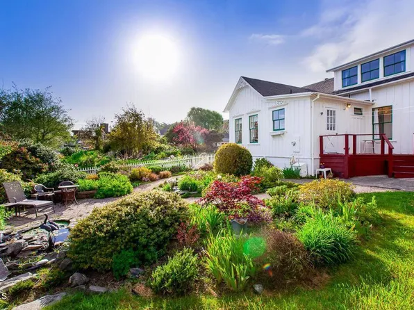 10501 Evergreen St, Mendocino, CA 95460