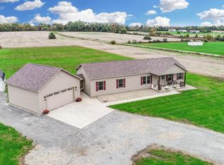 5119 Panhandle Rd, New Vienna, OH 45159