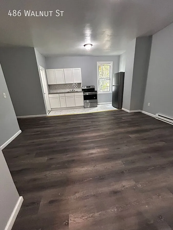 2 bed, $2,450 — Photo 3