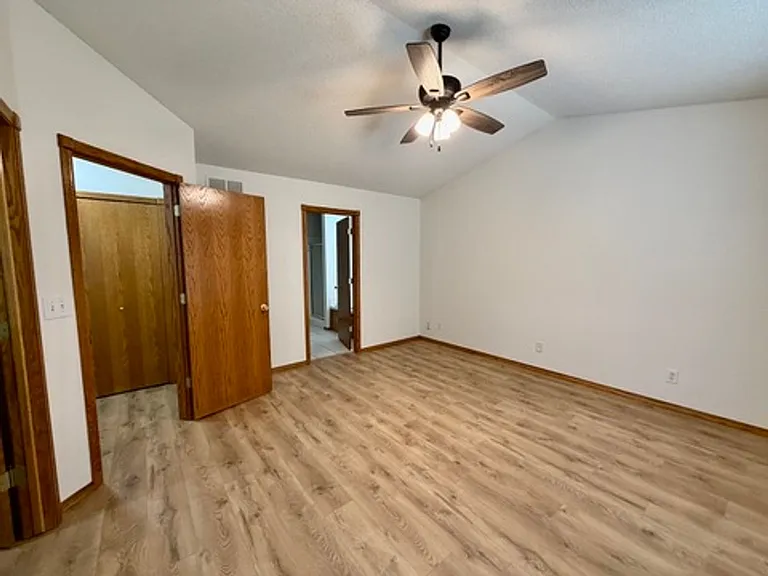 2315 N Brandon Cir — Photo 6