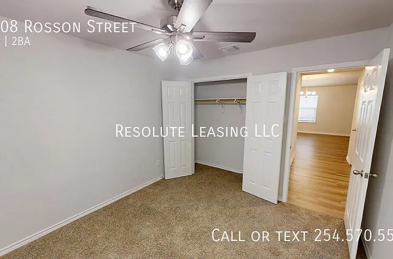 1908 Rosson St — Photo 14