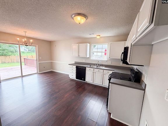 2nd image of 237 Arthurdale Dr