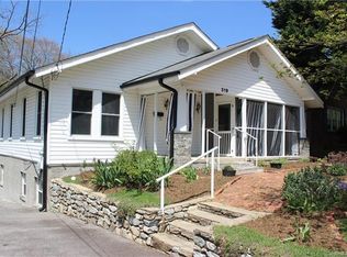 319 Sulphur Springs Rd, Asheville, NC 28806