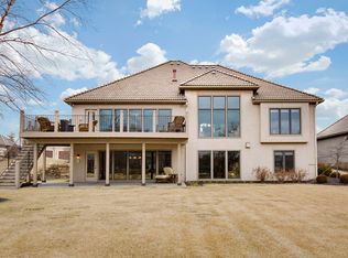 6013 NW 103rd St, Kansas City, MO 64154