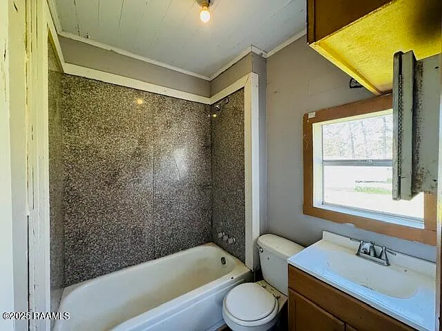 336 N 10th St — Photo 5