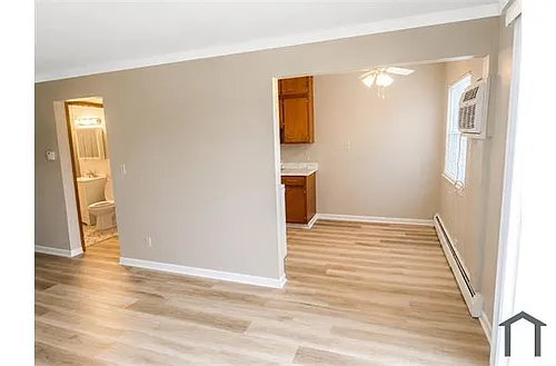1640 Cumberland St Photo 1