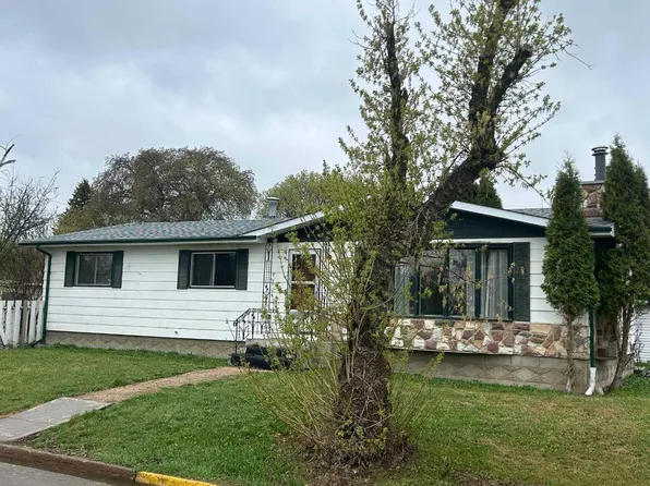 5101 56th Ave, High Prairie, AB T0G 1E0