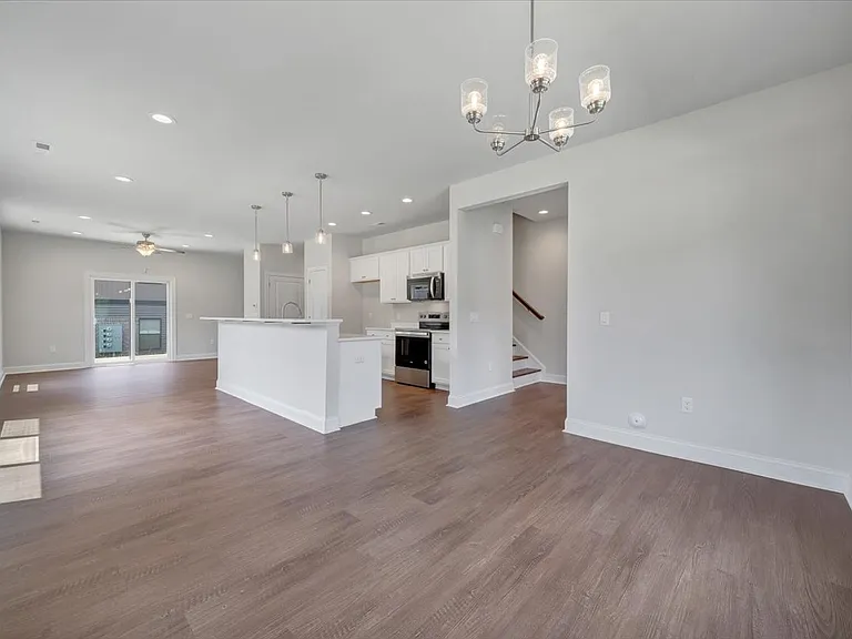 32 Shotman Rd — Photo 6