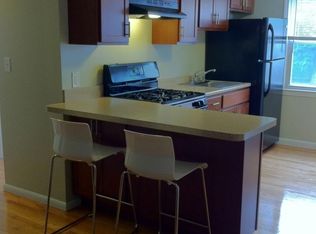 255 Nesmith St APT 11, Lowell, MA 01852
