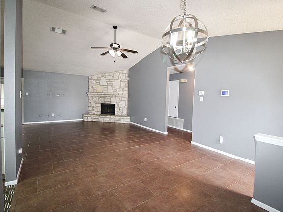 3rd image of 6203 Berrywest Dr
